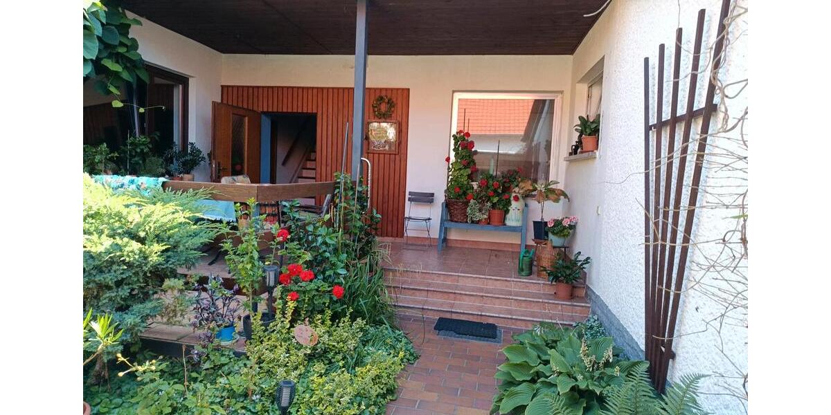 Einfamilienhaus Schönwald - 5 Zimmer, 150 m&sup2;, 250.000&euro; | Angebot:27141906
