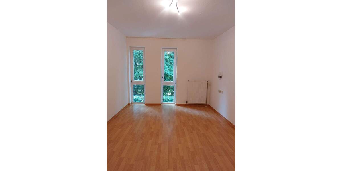 Etagenwohnung Siegburg Dreesch - 2 Zimmer, 61 m&sup2;, 785&euro; | Angebot:25562363
