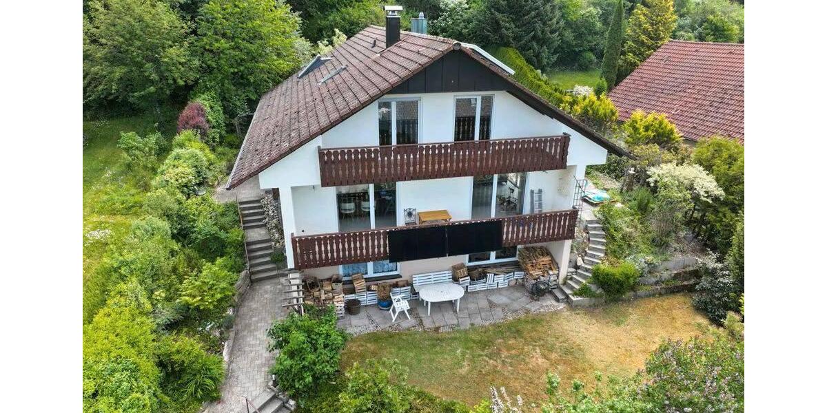 Einfamilienhaus Albstadt Gemarkung Onstmettingen - 9 Zimmer, 220 m&sup2;, 628.000&euro; | Angebot:26889304