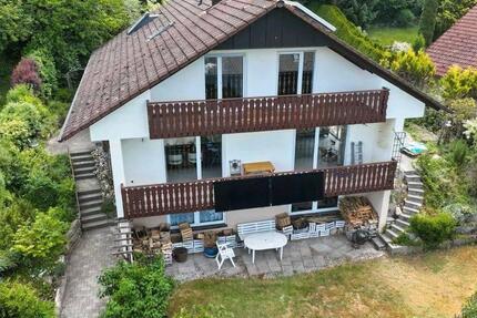 Haus Albstadt Gemarkung Onstmettingen - 9 Zimmer, 220 m&sup2;, 628.000&euro; | Angebot:26889304