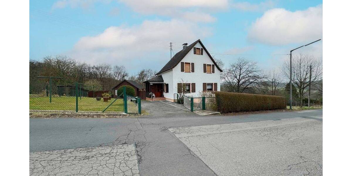 Einfamilienhaus Hennef (Sieg) Köschbusch - 4 Zimmer, 95 m&sup2;, 229.000&euro; | Angebot:26291011