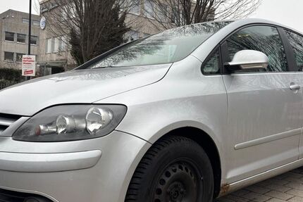 VW Golf 283.600 km 1.740 &euro; Riemerling 85521