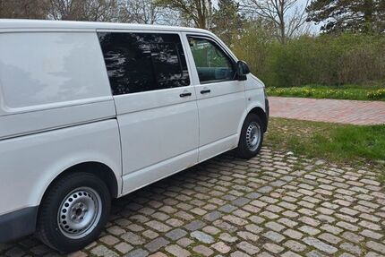 VW T5 Transporter 277.000 km 10.700 &euro; Neustadt 23730