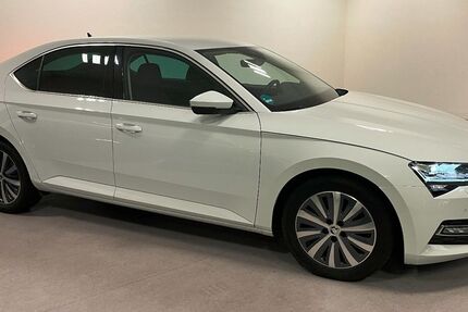 Skoda Superb 158.000 km 21.900 &euro; Biebesheim am Rhein 64584