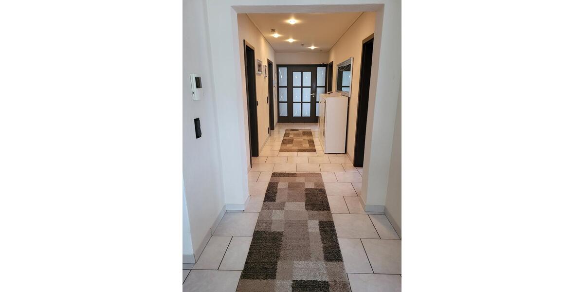 Einfamilienhaus mit Einliegerwohnung 4 zimmer