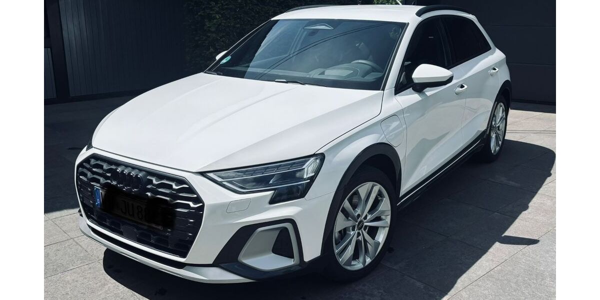 Audi A3 5.400 km 44.690 &euro; Schenkelberg 56244
