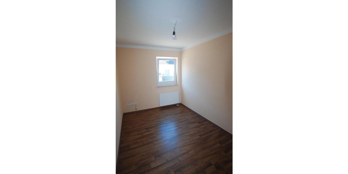 Erdgeschoßwohnung Alzey - 3 Zimmer, 72 m&sup2;, 900&euro; | Angebot:26297932