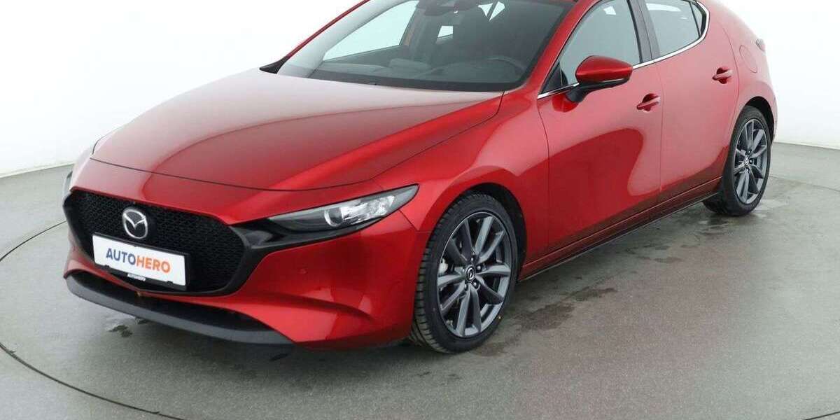 Mazda 3 118.909 km 17.360 &euro; Laatzen 30880