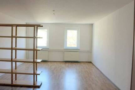 Zimmer Halle (Saale) Innenstadt - 200&euro; | Angebot:25968380