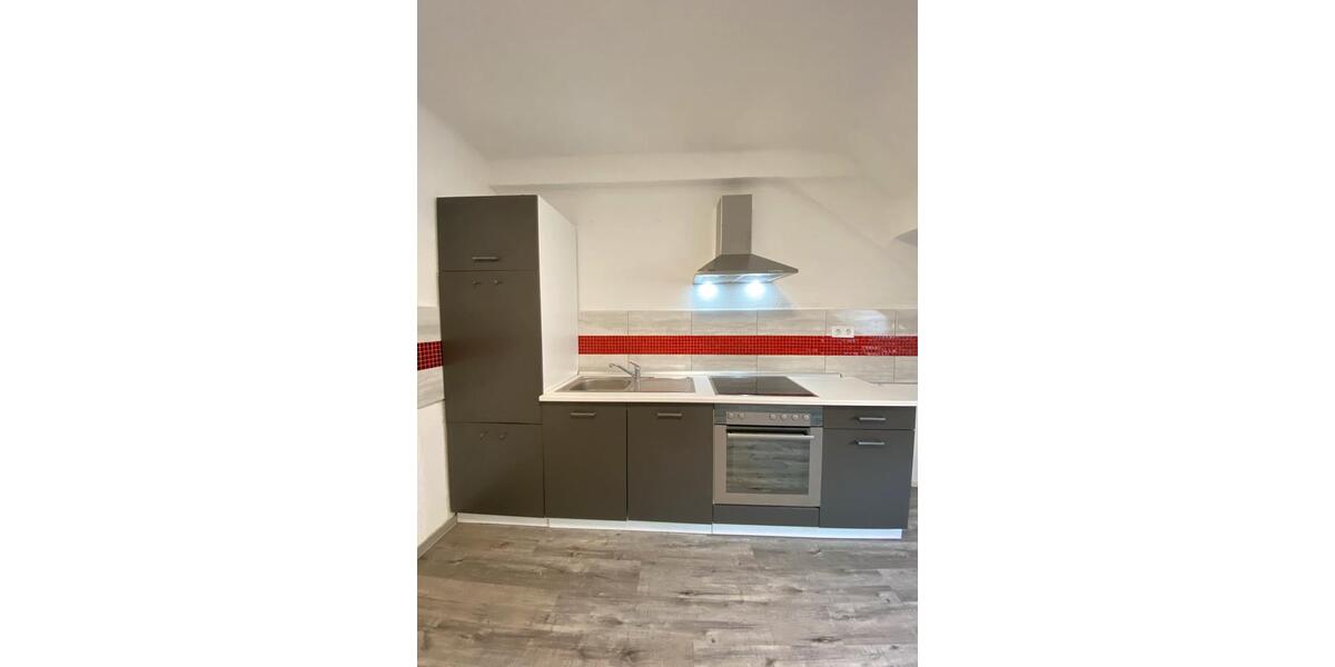 Dachgeschoßwohnung Mettlach - 2 Zimmer, 50 m&sup2;, 600&euro; | Angebot:26413210