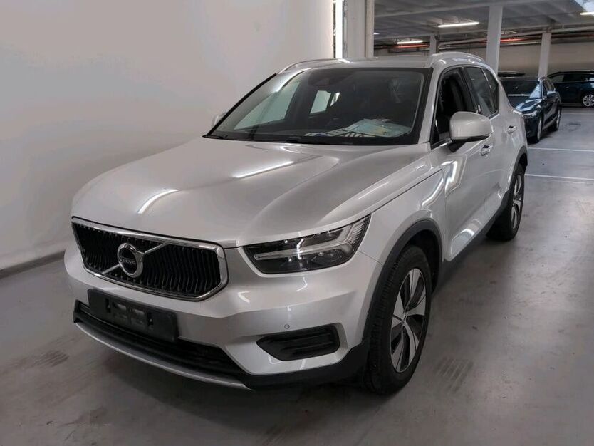 XC40