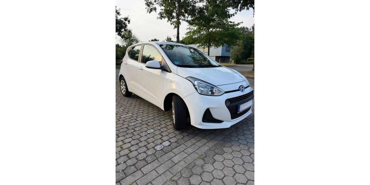 Hyundai i10 13.400 km 9.800 &euro; Oldenburg 26129