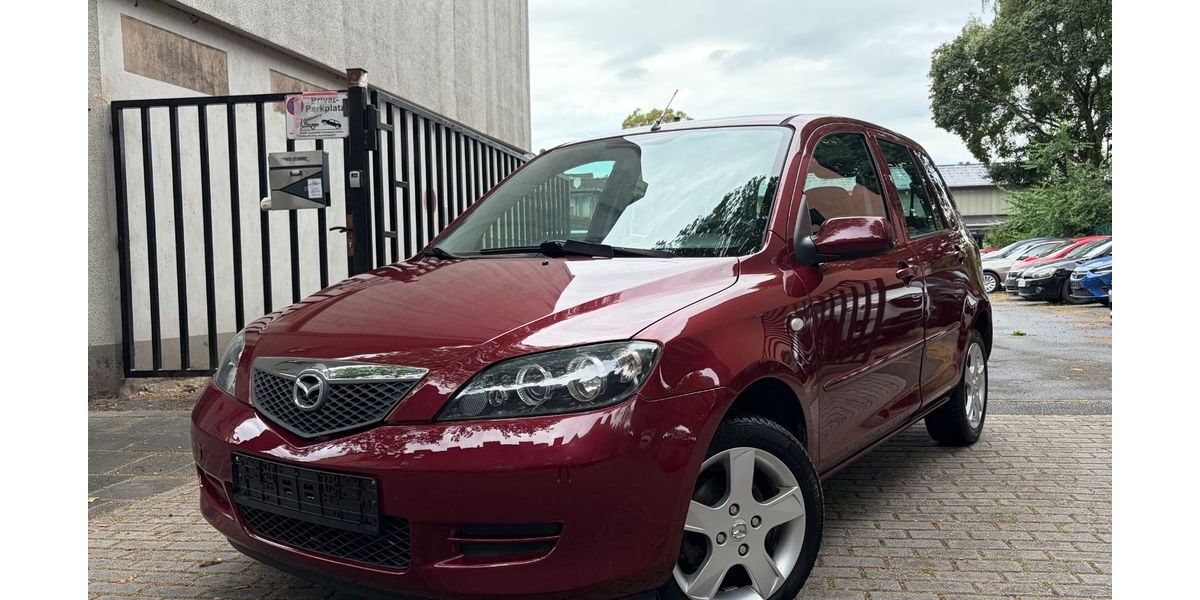 Mazda 2 126.741 km 3.349 &euro; Duisburg 47166