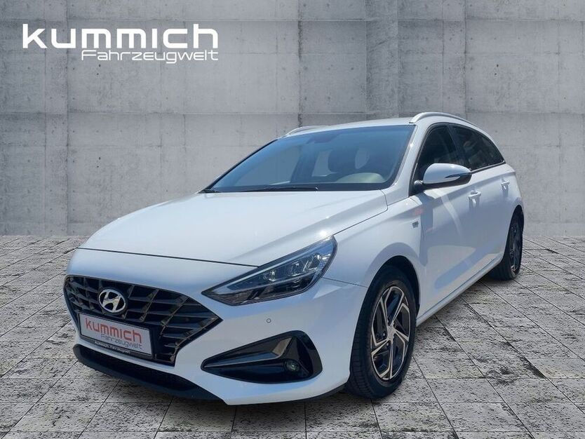i30
