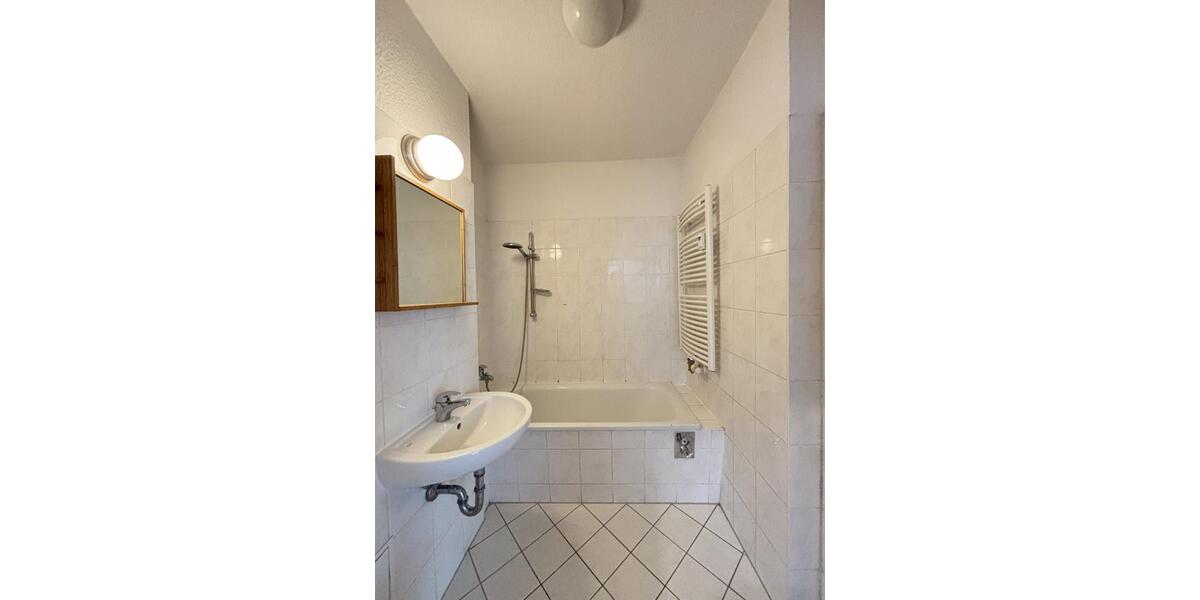 Erdgeschoßwohnung Frankfurt (Oder) - 3 Zimmer, 54 m&sup2;, 424&euro; | Angebot:26367736