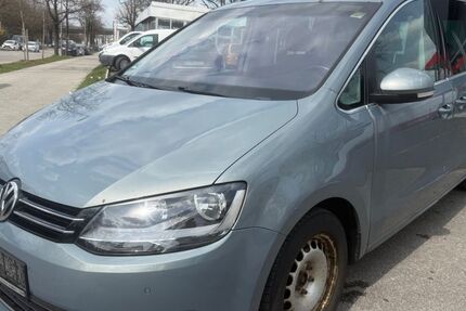 VW Sharan 277.000 km 4.900 &euro; München 81825