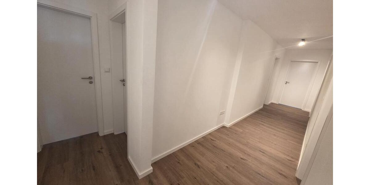 Etagenwohnung Cham - 4 Zimmer, 110 m&sup2;, 260.000&euro; | Angebot:26625681
