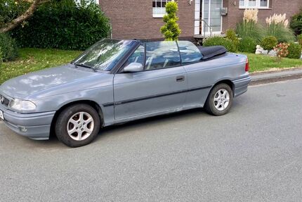 Opel Astra 122.000 km 1.500 &euro; Warburg 34414
