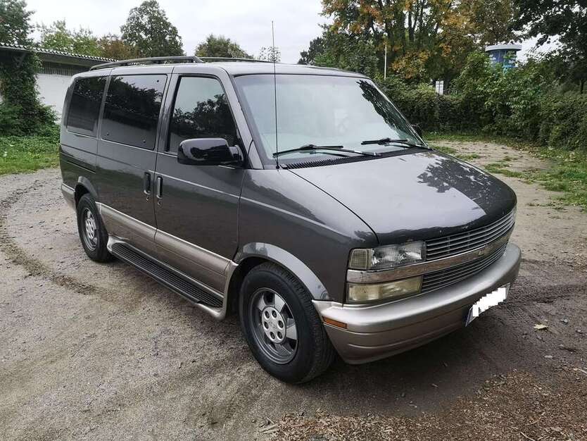 Chevrolet Astro 348.369 km 8.950 € Kelkheim 65779