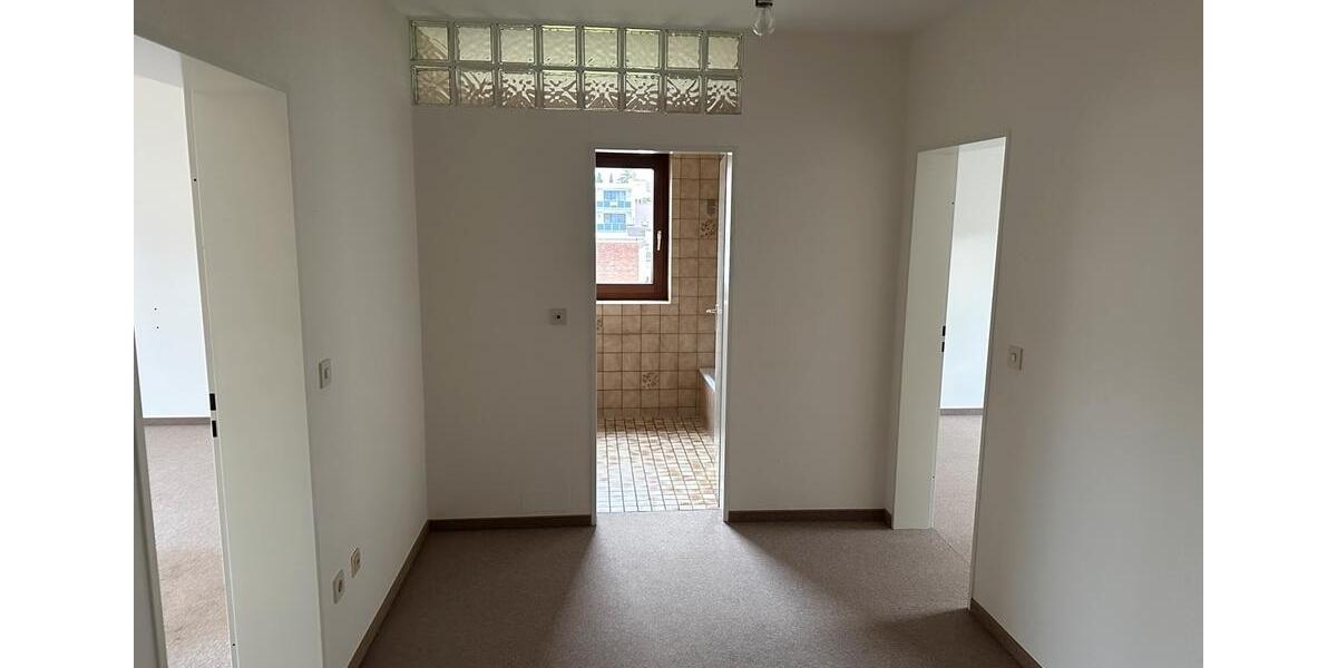Etagenwohnung Brakel - 3 Zimmer, 60 m&sup2;, 600&euro; | Angebot:26397799