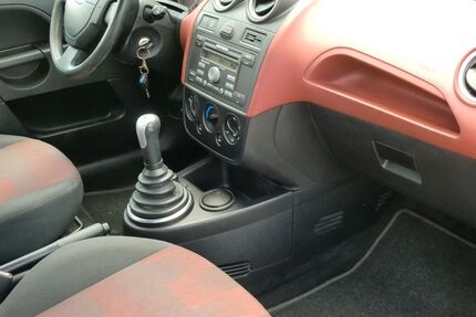 Ford Fiesta 179.000 km 1.750 &euro; Rheda-Wiedenbrück 33378