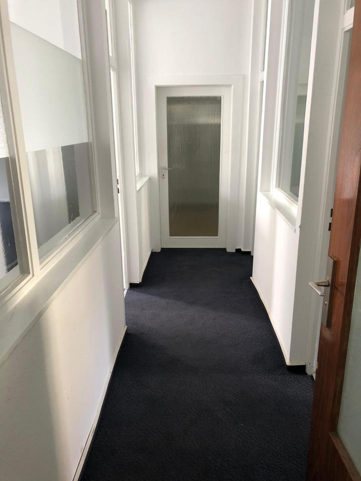 Büro (1. Stock) optional Lager (ebenerdig) WÜ unteres Frauenland zimmer
