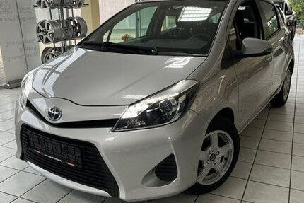Toyota Yaris 78.998 km 9.990 &euro; Jena - Maua 07751