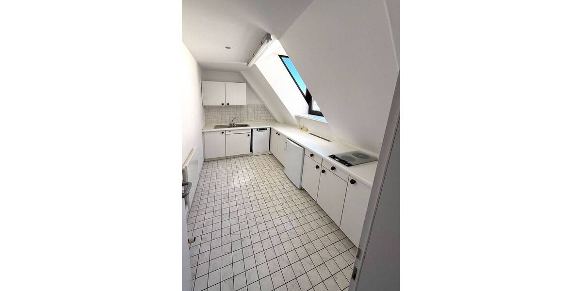 Gewerbeobjekt Villingen-Schwenningen Villingen - 6 Zimmer, 230 m&sup2;, 2.530&euro; | Angebot:26402782