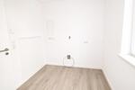 Etagenwohnung Schortens - 2 Zimmer, 77 m&sup2;, 920&euro; | Angebot:26588411