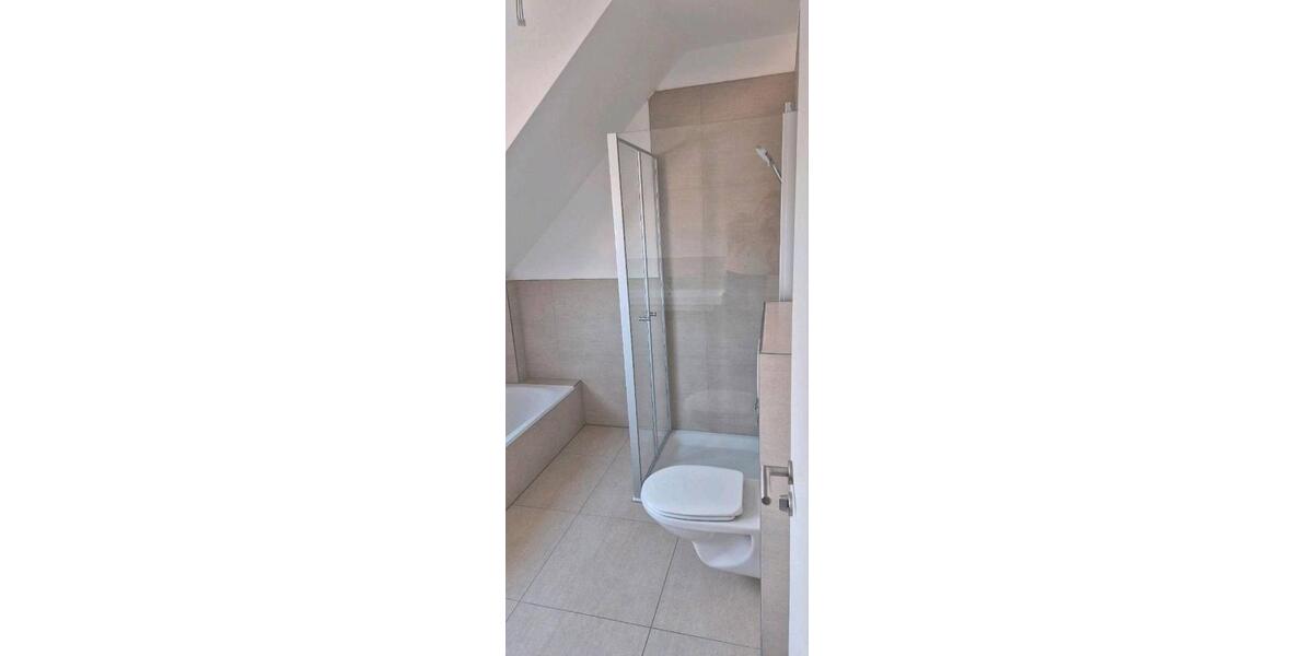 Doppelhaushälfte Mainburg - 4 Zimmer, 125 m&sup2;, 1.750&euro; | Angebot:25540016