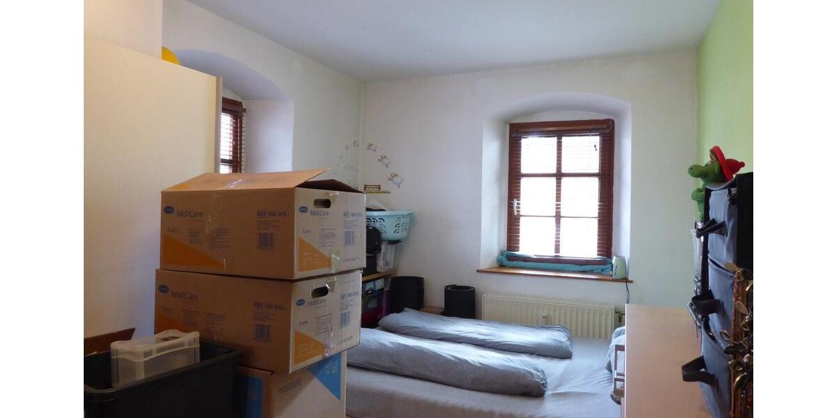 Etagenwohnung Schirnding - 2 Zimmer, 67 m&sup2;, 350&euro; | Angebot:25280521