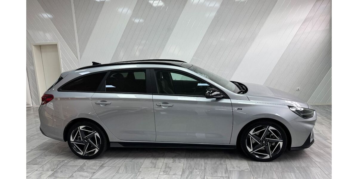 Hyundai i30 21.309 km 24.950 &euro; Liebenburg 38704