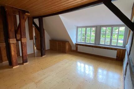 4 Raum Wohnung komplett Saniert. 4 zimmer