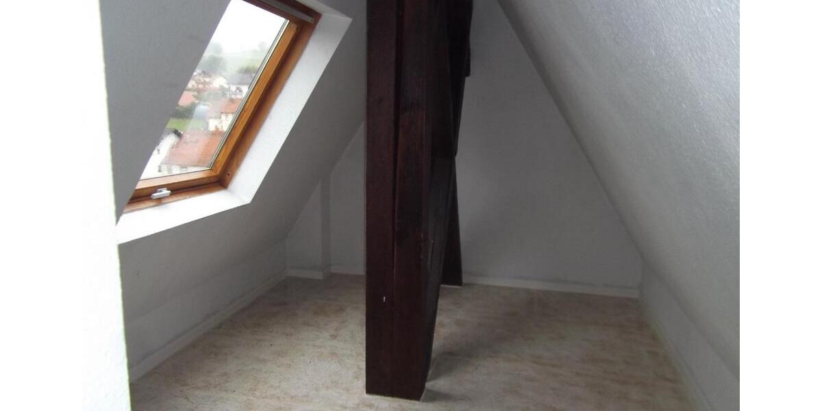 Dachgeschoßwohnung Oberzent - 3.5 Zimmer, 100 m&sup2;, 780&euro; | Angebot:24466563