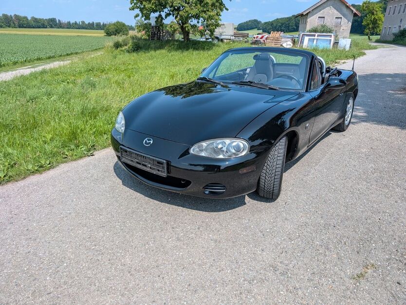 Mazda MX-5 160.000 km 8.200 € Unterneukirchen 84569