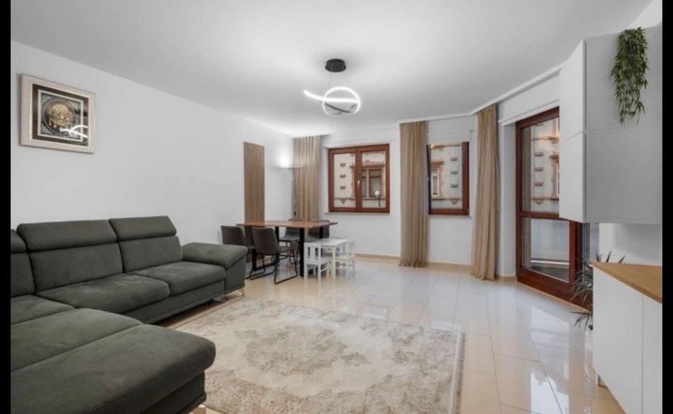 Etagenwohnung Offenbach am Main Bieberer Berg - 4 Zimmer, 84 m&sup2;, 1.850&euro; | Angebot:26407499