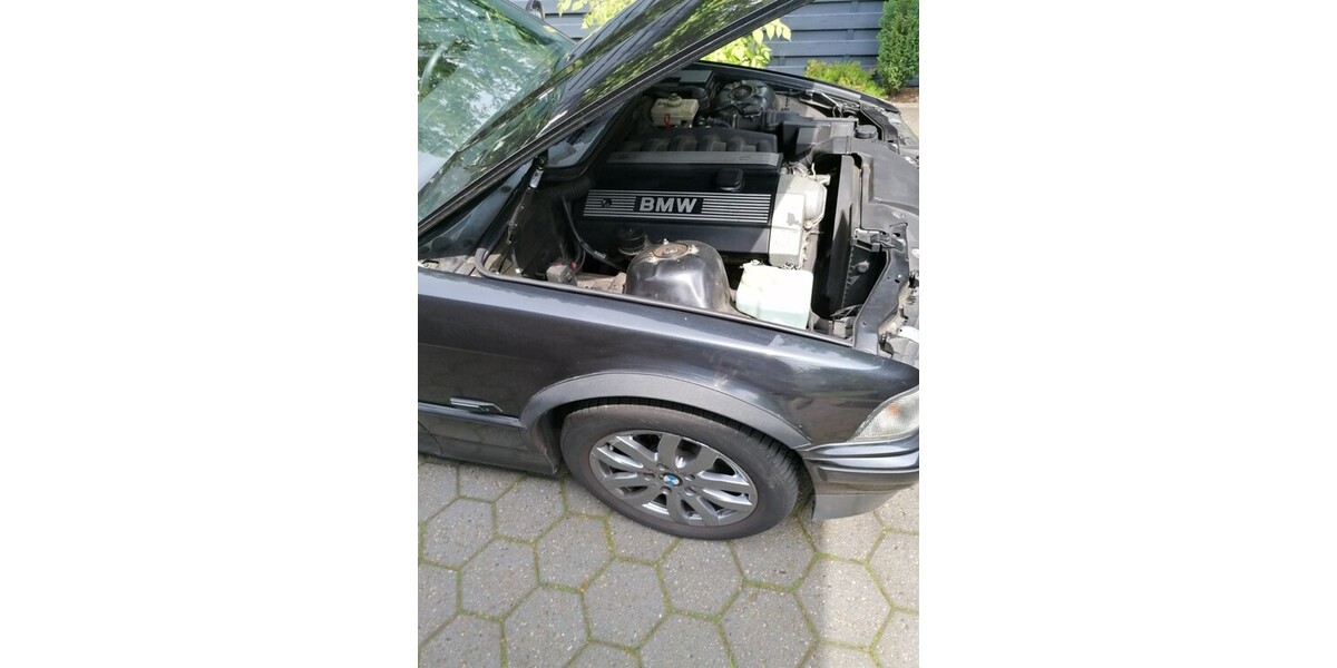 BMW E36 174.800 km 5.950 &euro; Bremen 28195