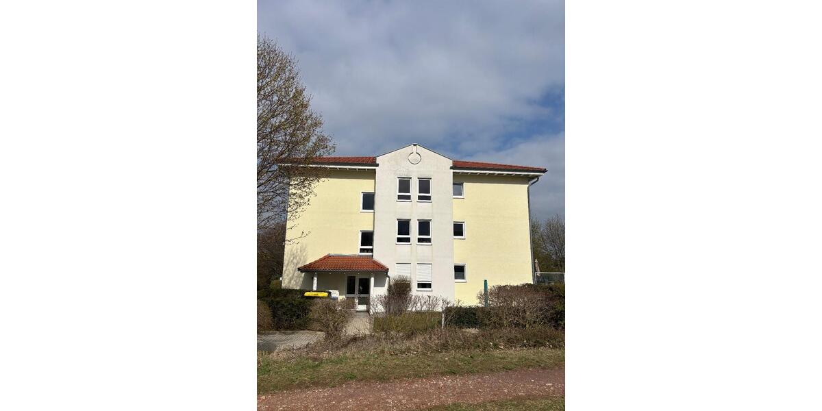 Etagenwohnung Naumburg (Saale) - 3 Zimmer, 78 m&sup2;, 139.000&euro; | Angebot:26104969