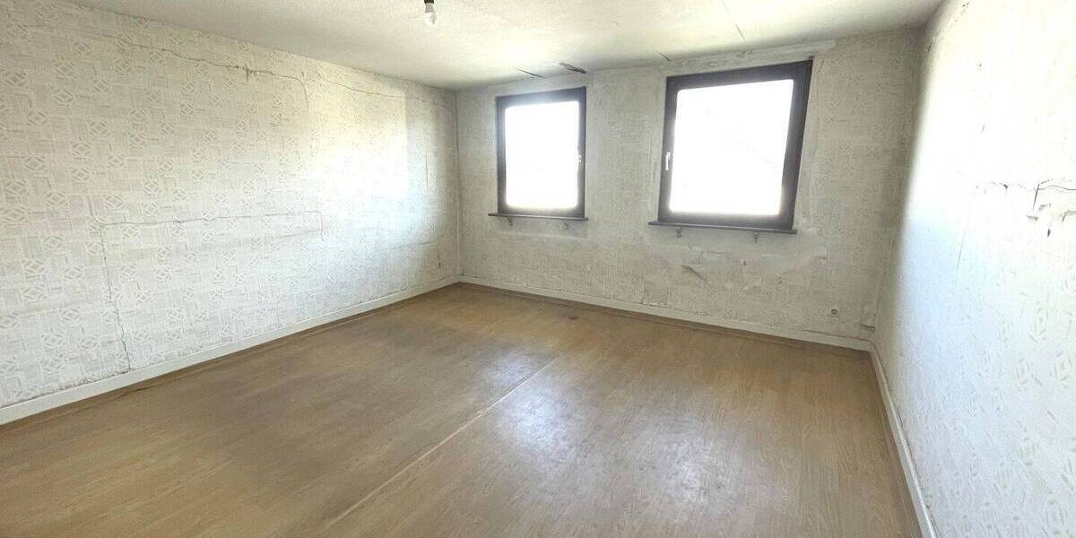 Einfamilienhaus Offenburg Windschläg - 4 Zimmer, 115 m&sup2;, 260.000&euro; | Angebot:26171142