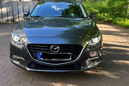 Mazda 3 144.000 km 11.690 € Wiesbaden 65203