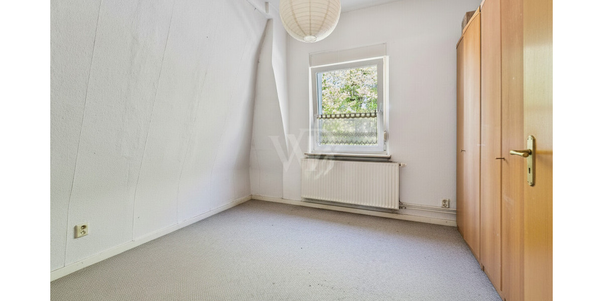 Charmanter Altbau in attraktiver Wohnlage – Sanierungsbedürftiges Reihenendhaus mit 2 Wohneinheiten - Zweifamilienhaus Rheine Rheine | Angebot:27271490