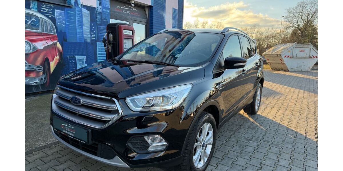 Ford Kuga 38.491 km 15.999 &euro; Paderborn 33104