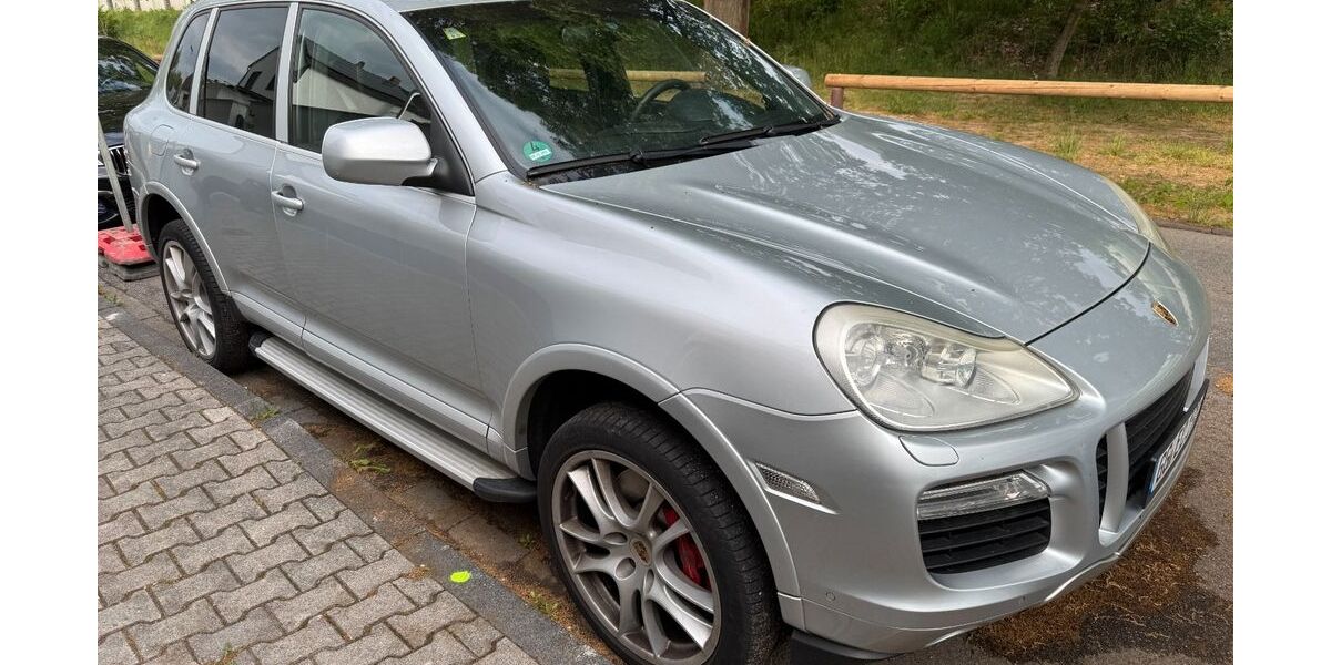 Porsche Cayenne 273.000 km 13.900 &euro; Mörfelden Walldorf 64546