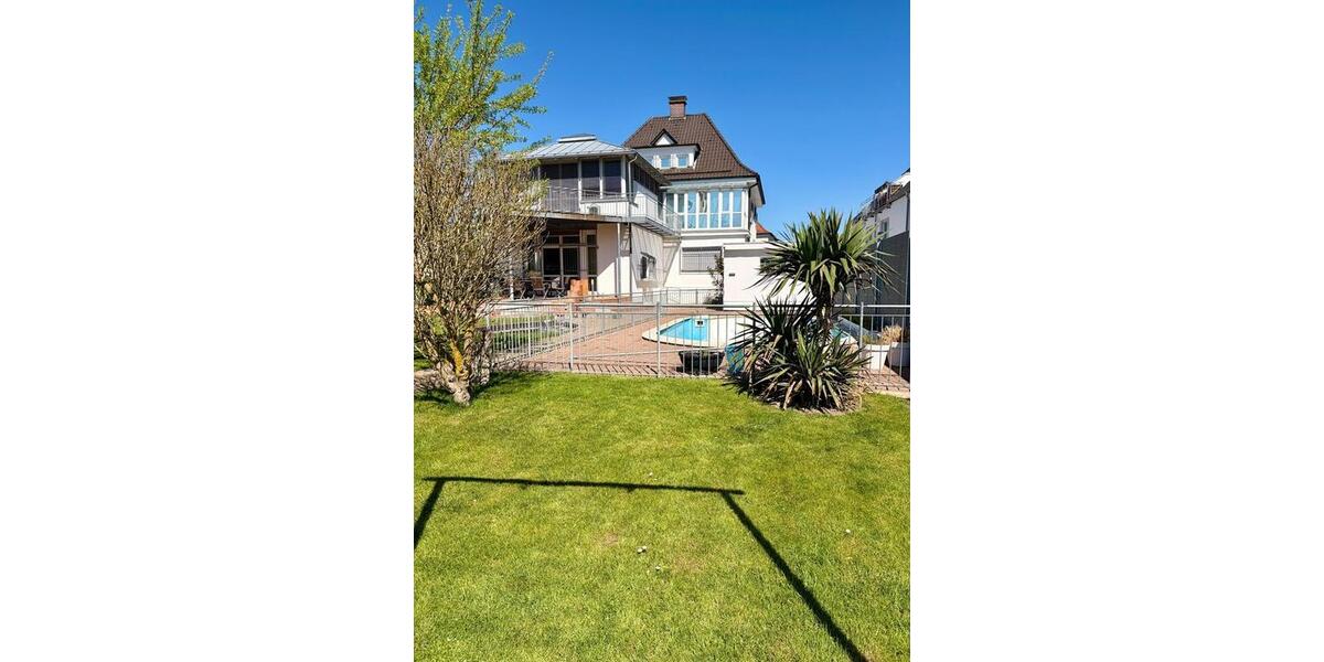 Villa Kösching - 9 Zimmer, 340 m&sup2;, 699.000&euro; | Angebot:26866202