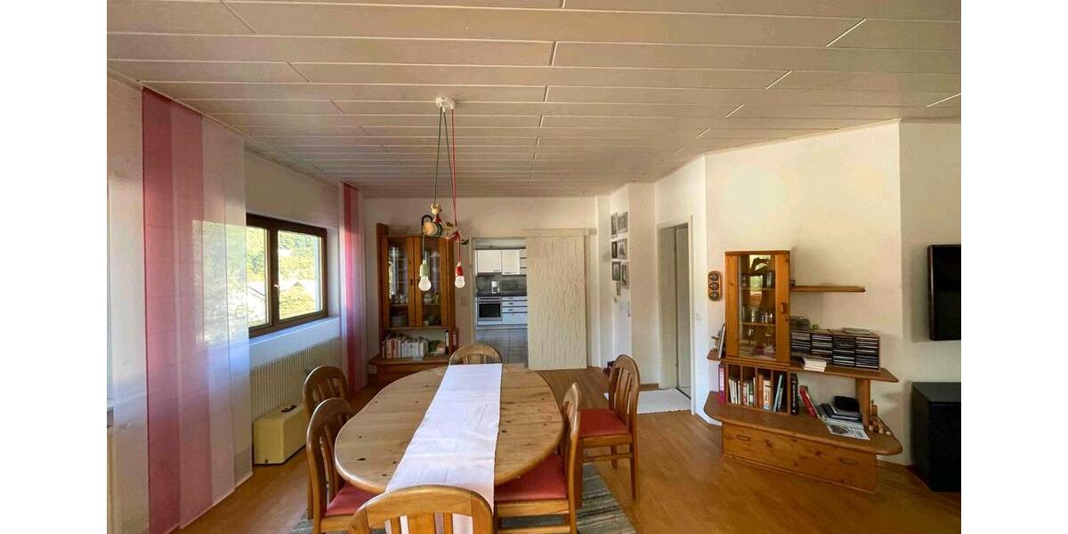 Mehrfamilienhaus, Wohnhaus Büdingen - 12 Zimmer, 286 m&sup2;, 399.000&euro; | Angebot:26777628