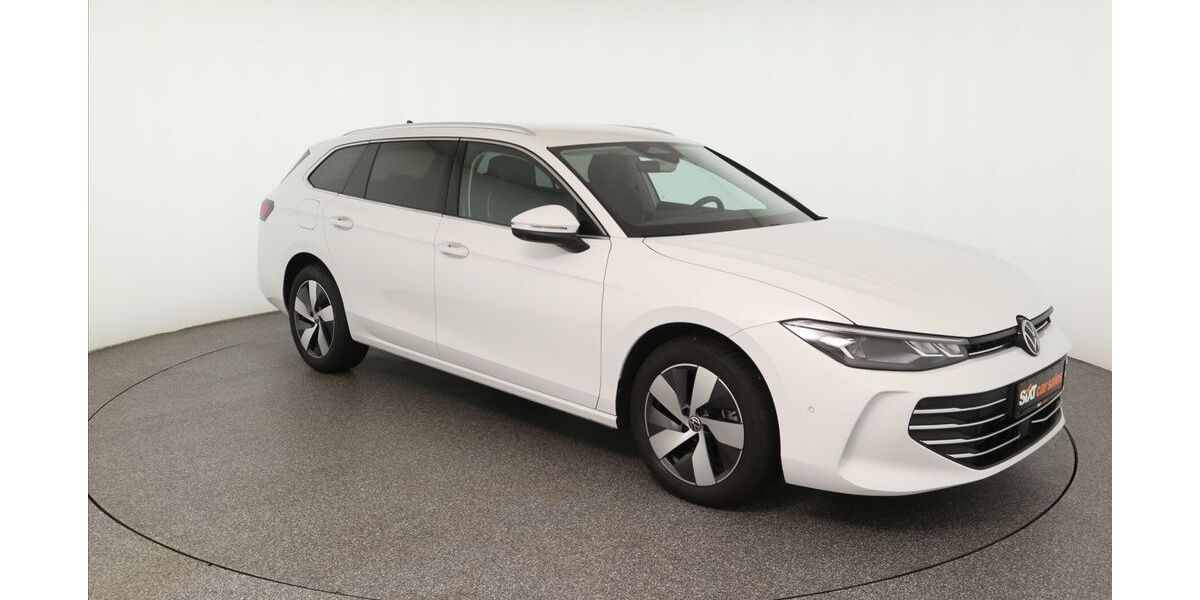 VW Passat 31.066 km 32.440 € Garching 85748