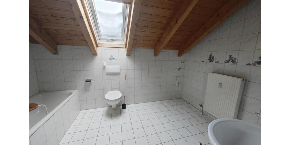 Dachgeschoßwohnung Zwiesel - 2 Zimmer, 58 m&sup2;, 410&euro; | Angebot:23871859