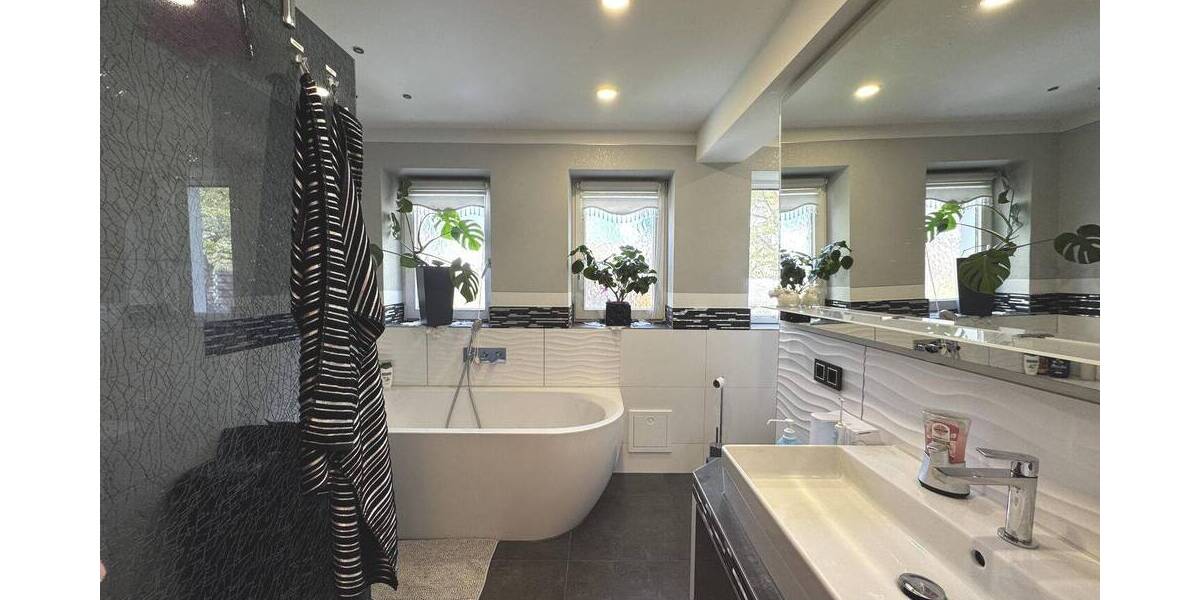 Etagenwohnung Argenbühl Eisenharz - 5 Zimmer, 147 m&sup2;, 419.000&euro; | Angebot:26388663