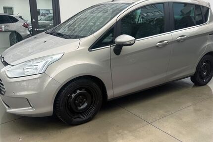 Ford B-Max 78.111 km 6.950 &euro; München 80636