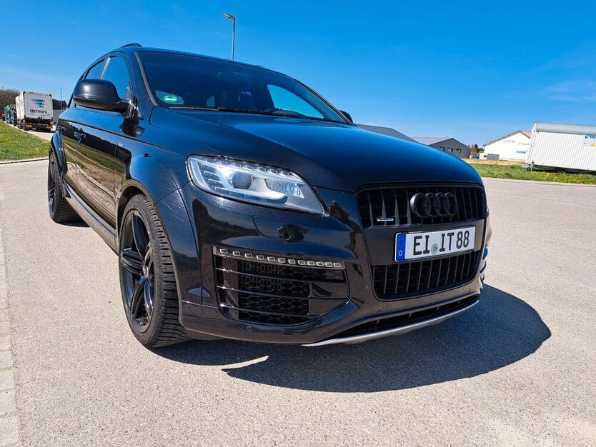Q7